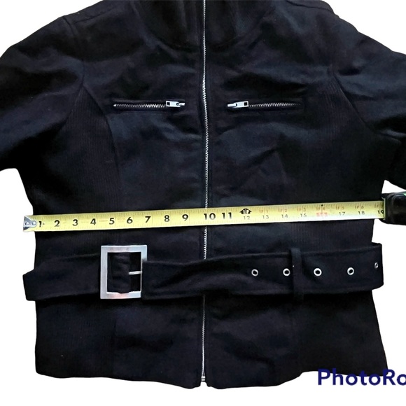 Black jacket - Picture 7 of 9